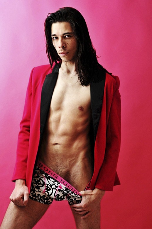 Think in pink Erotic Photo by Model Cocaine James