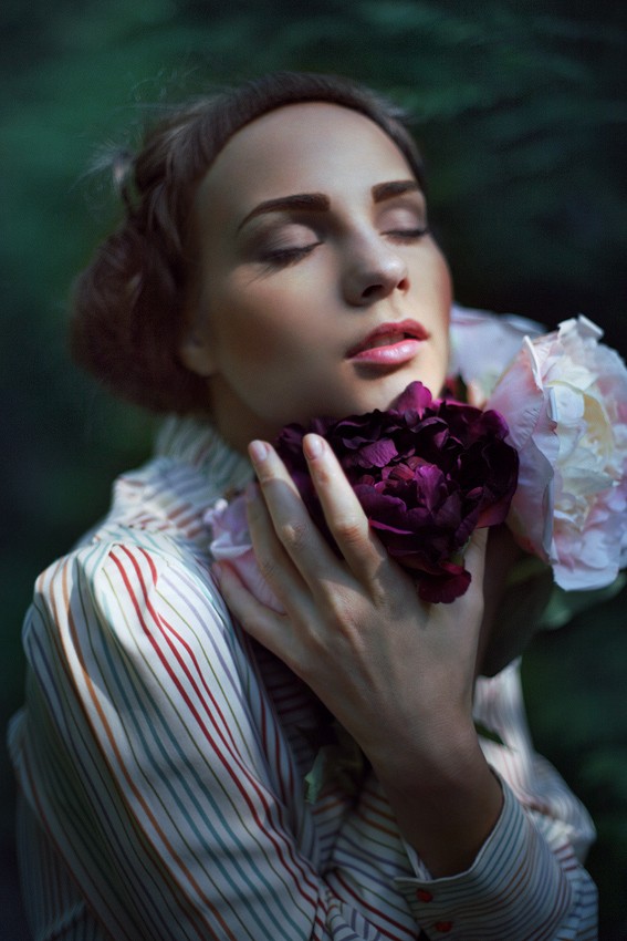 Time Petals Sensual Photo by Photographer Alexander Kuzmin
