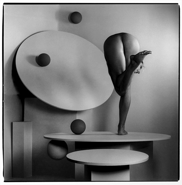 Tipped off Artistic Nude Photo by Photographer Thomas Sauerwein