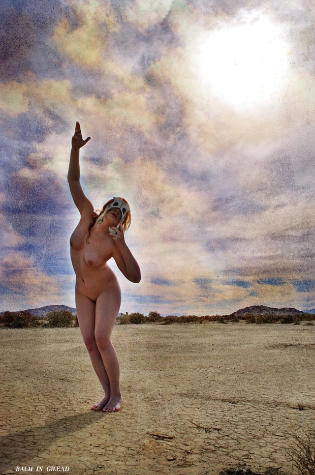 To the bone Artistic Nude Photo by Photographer balm in Gilead