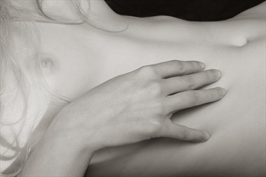 Torso and Hand  Artistic Nude Photo by Photographer Mark Bigelow