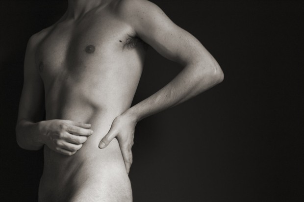 Torso and Hands Artistic Nude Photo by Photographer Fabio Esposito
