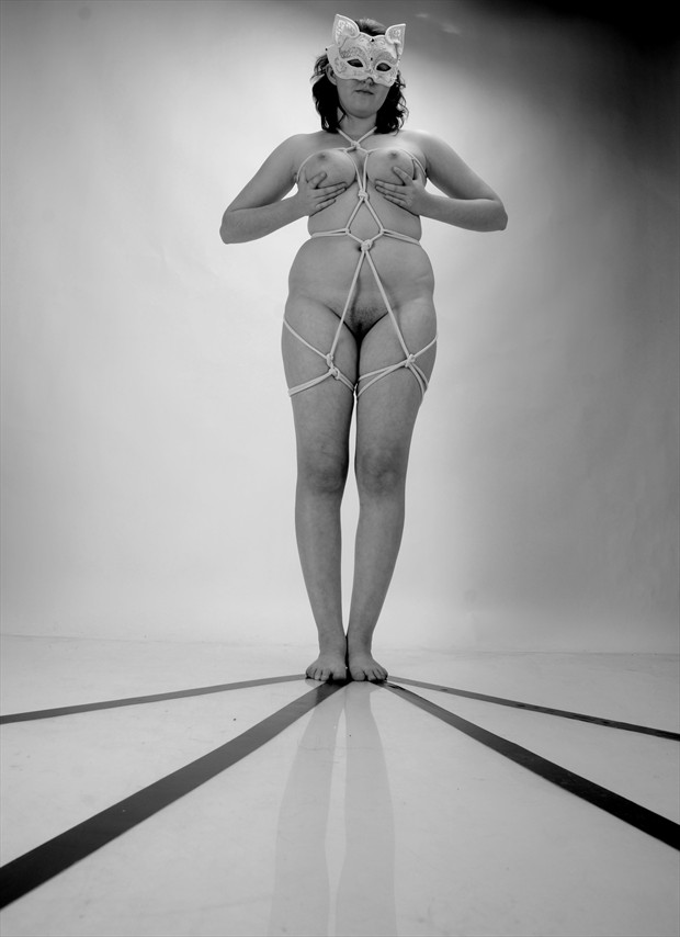 Trianlges Artistic Nude Photo by Photographer Bent Photosmith