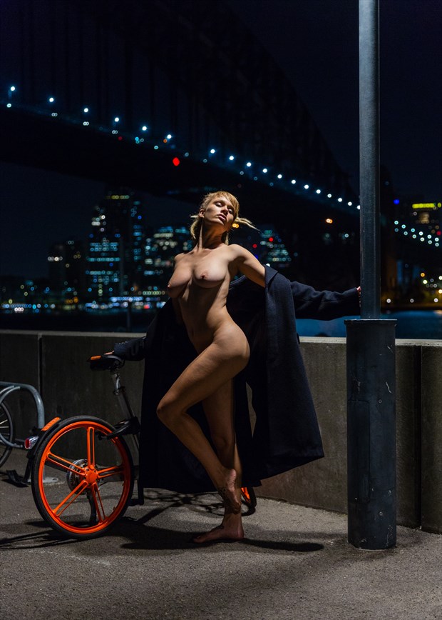 Under the street lamp Artistic Nude Photo by Photographer Stephen Wong
