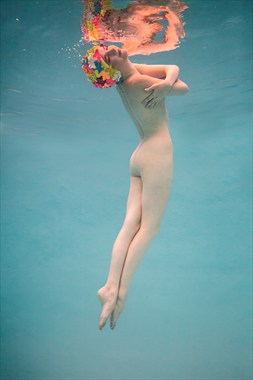Underwater Dreaming XXI Artistic Nude Photo by Photographer Christopher Meredith