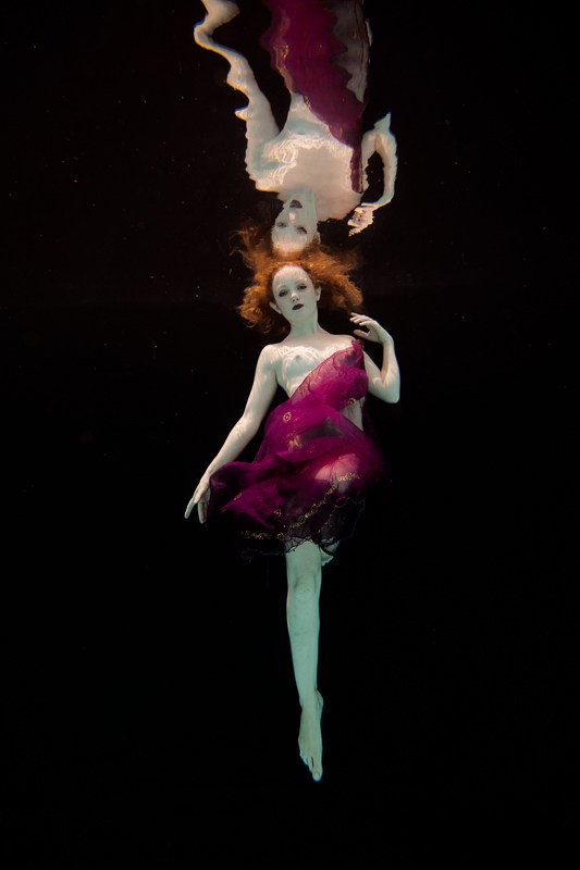 Underwater dreaming XIV Implied Nude Photo by Photographer Christopher Meredith