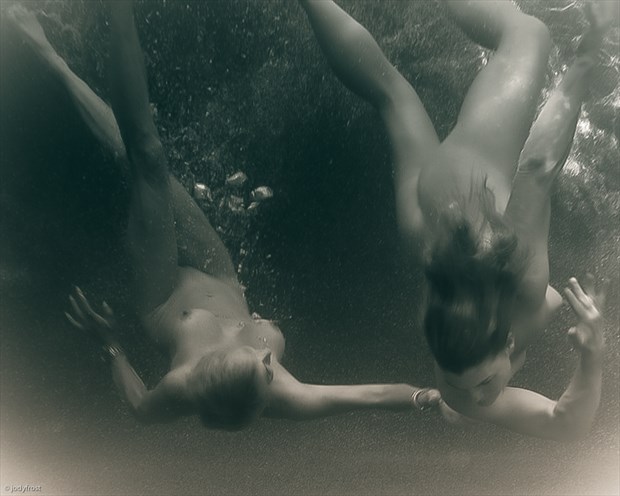 Underwater with Maia Lesbian Photo by Photographer jody frost