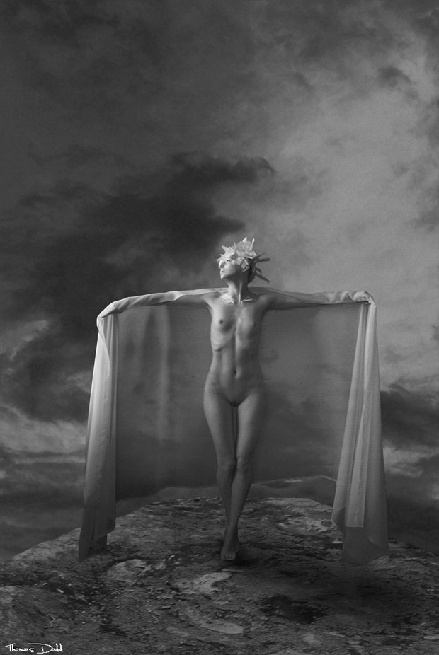 Valkyrie Artistic Nude Photo by Photographer Thomas Dodd