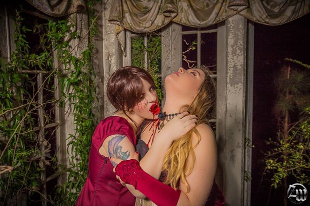 Vampire Cosplay Photo by Model Marauder