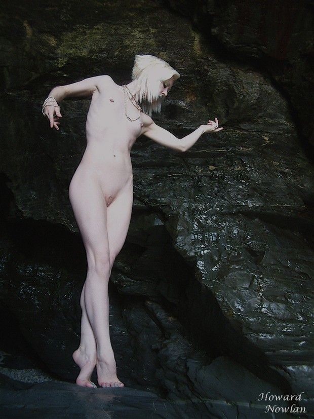 Venus Renewed Artistic Nude Photo by Photographer Howard Nowlan