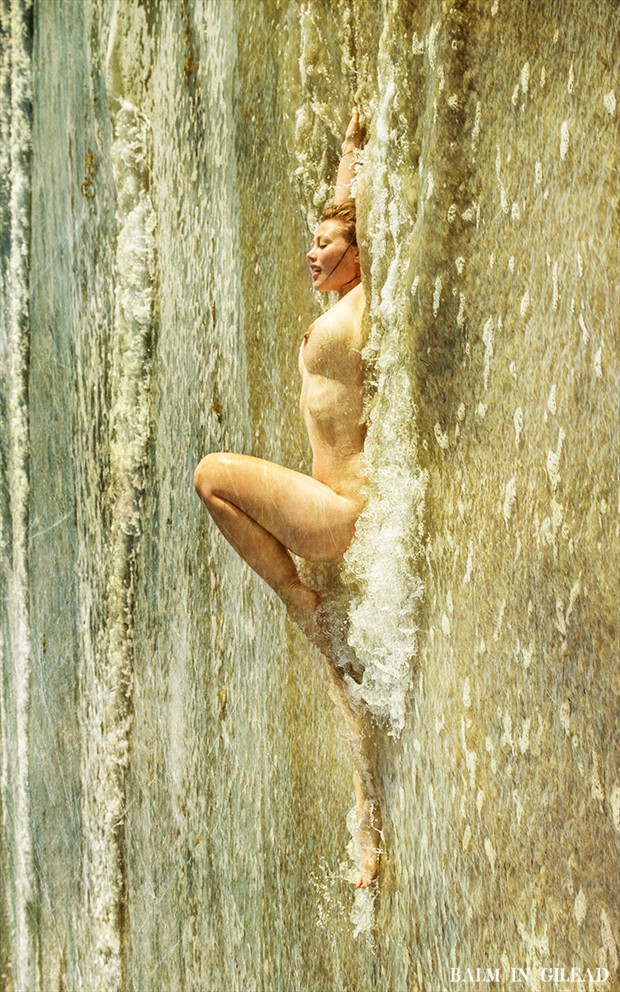 Vertigo Artistic Nude Photo by Photographer balm in Gilead