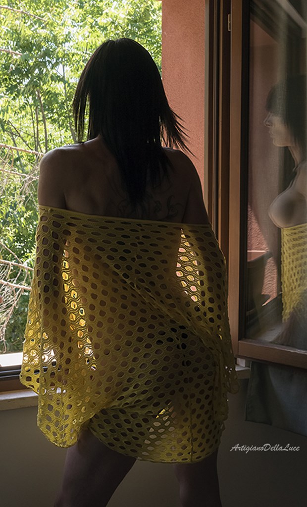 VikyEmme Artistic Nude Photo by Photographer ArtigianoDellaLuce