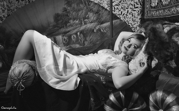 Vintage Style Sensual Photo by Photographer Tony Pattinson