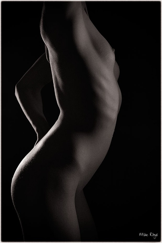 Voyage in the Time Artistic Nude Photo by Photographer Mike Rhys