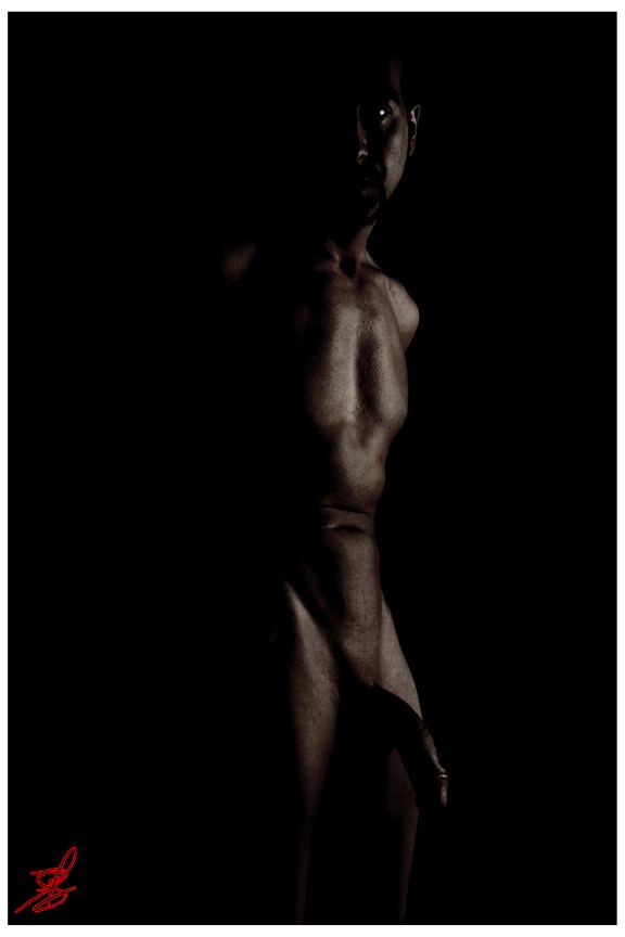 Waiting in the dark Artistic Nude Photo by Model Arash Sharifi