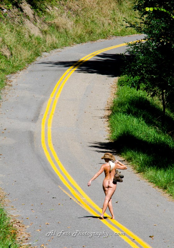 Walikin' The Line Artistic Nude Photo by Photographer Al Fess