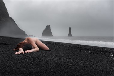 Washed on shore Artistic Nude Photo by Photographer Odinntheviking