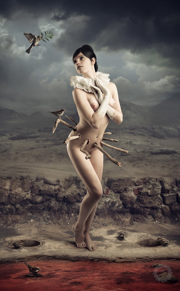 White blood Artistic Nude Artwork by Photographer RAichy