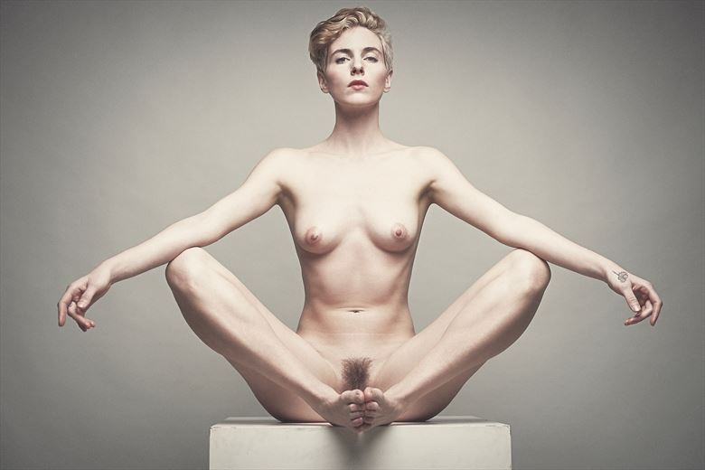 Whitney Artistic Nude Photo by Photographer StromePhoto
