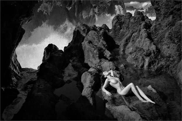 Wild Sea Artistic Nude Photo by Photographer Martin Zurm%C3%BChle