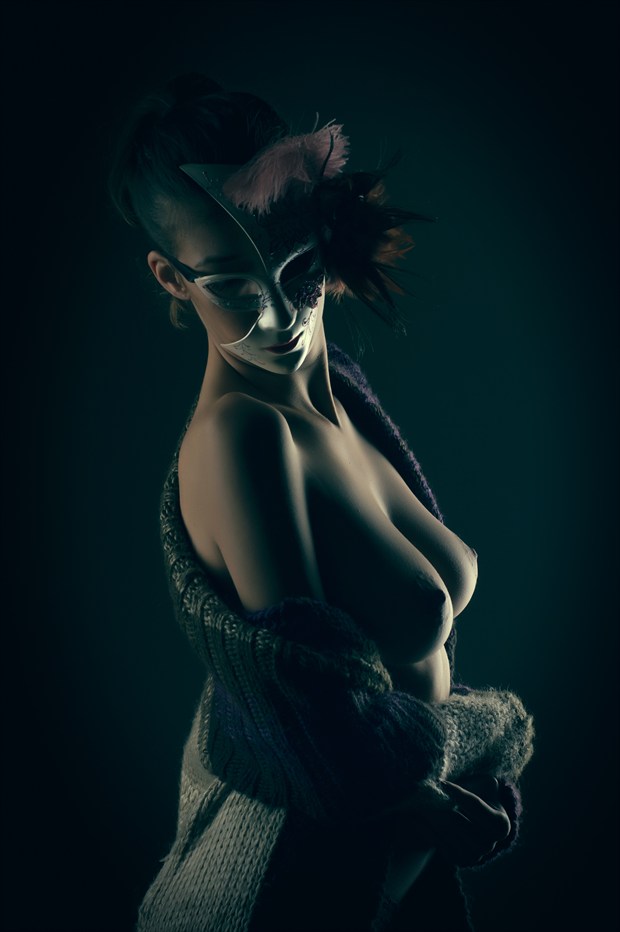 Winer Artistic Nude Photo by Photographer photoduality