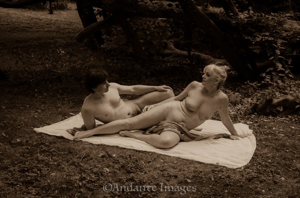 Woodland tryst Artistic Nude Photo by Model Jana