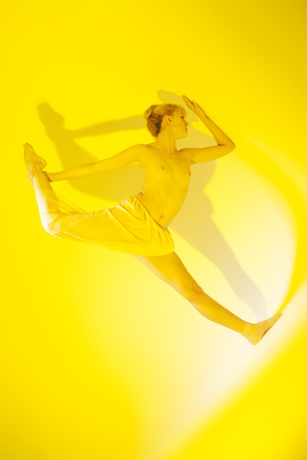 Yellow Light II Artistic Nude Photo by Photographer Mark Bigelow