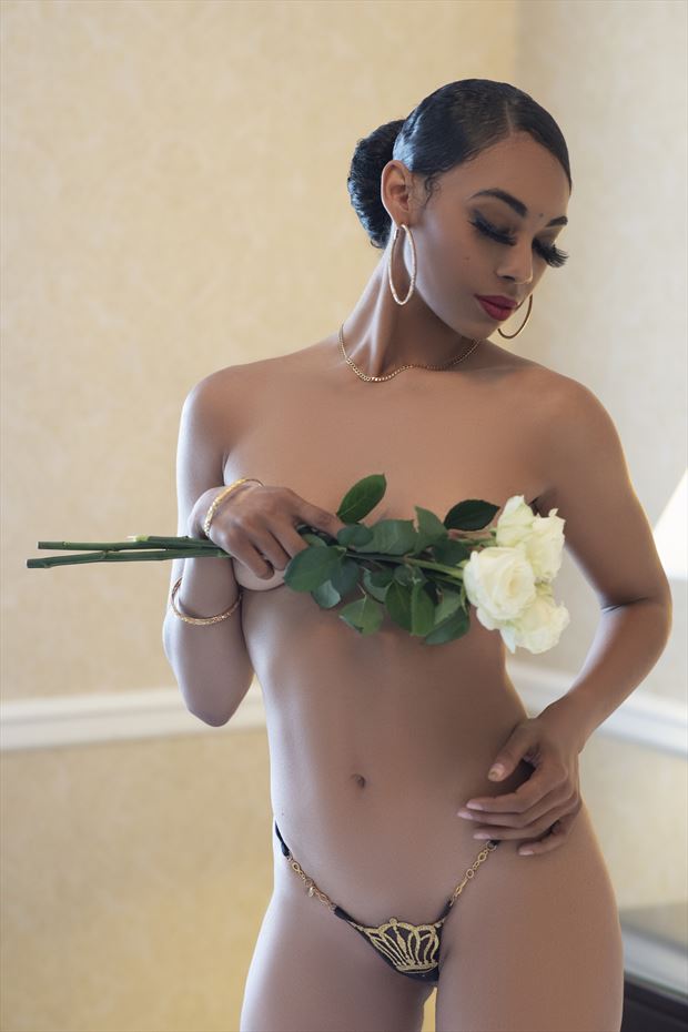 a bouquet for carmen lingerie photo by photographer bold photographix