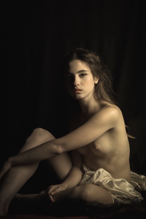 a calm evening artistic nude photo by photographer majo