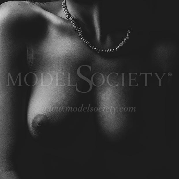 a girl passion artistic nude photo by photographer photojony