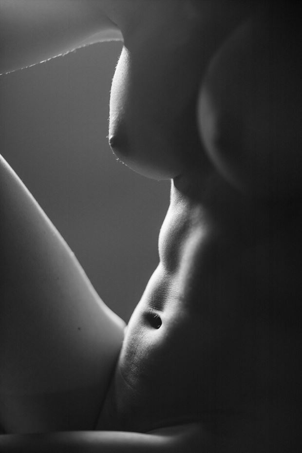 a moment in time artistic nude photo by photographer dk artistics