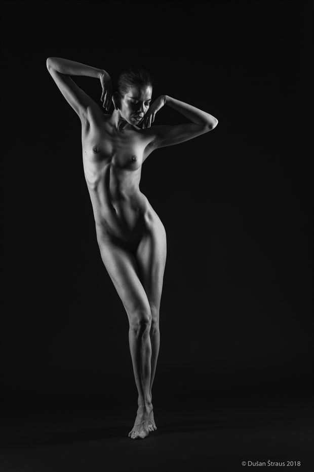 a tenderness artistic nude photo by photographer du%C5%A1an %C5%A1traus