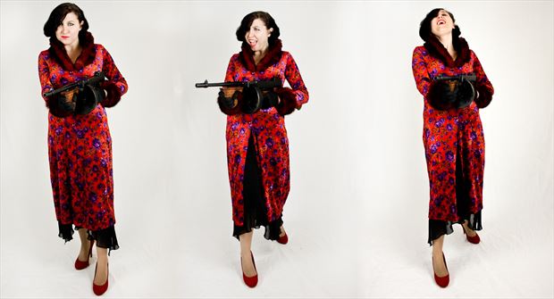 a tommy gun in 3 parts vintage style photo by model amaranthisme