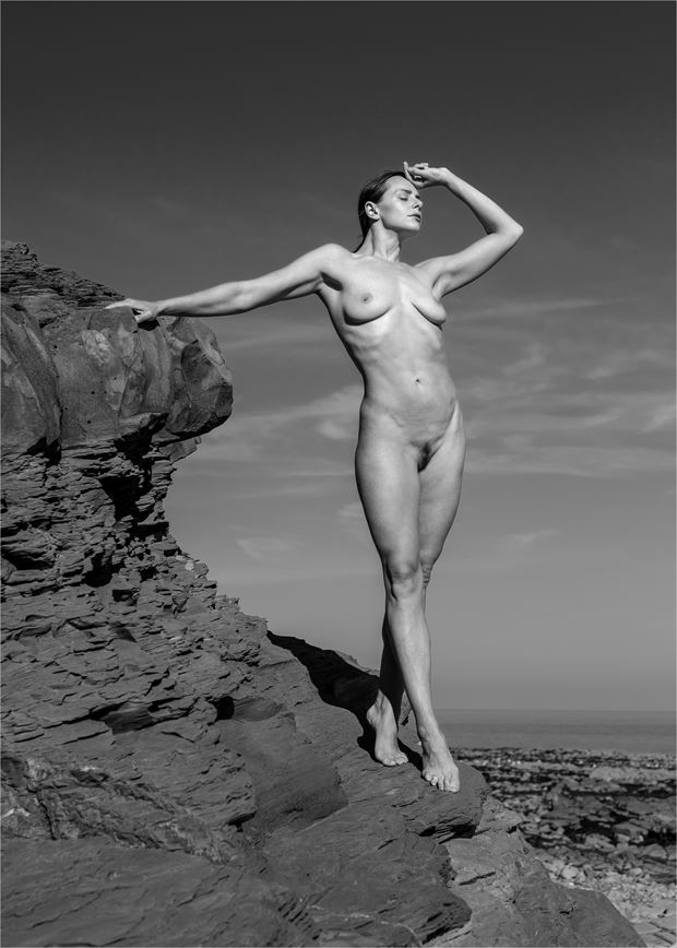 a walk on the cliffs artistic nude photo by photographer wavepower