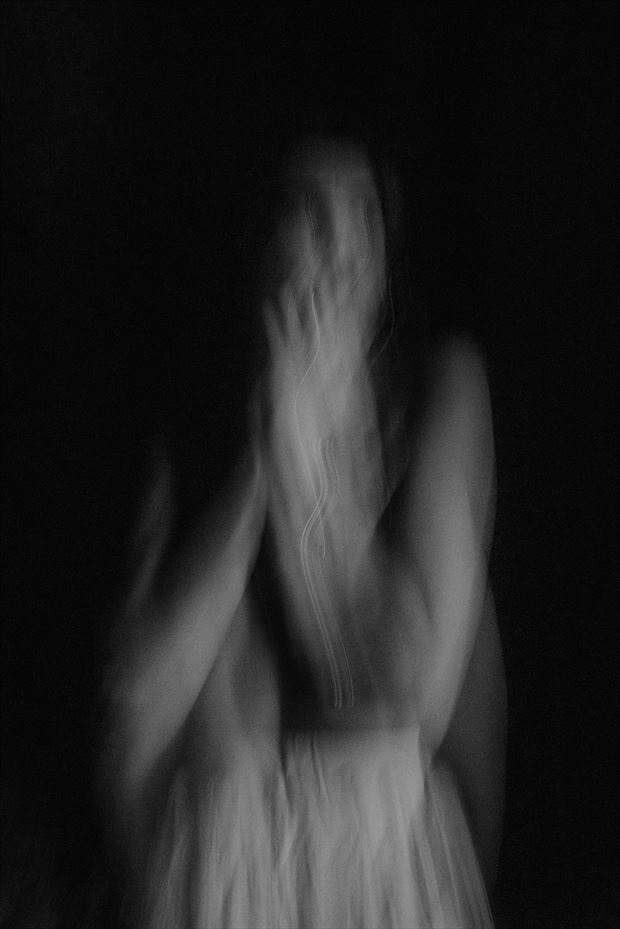 abstract implied nude photo by photographer luj%C3%A9an burger
