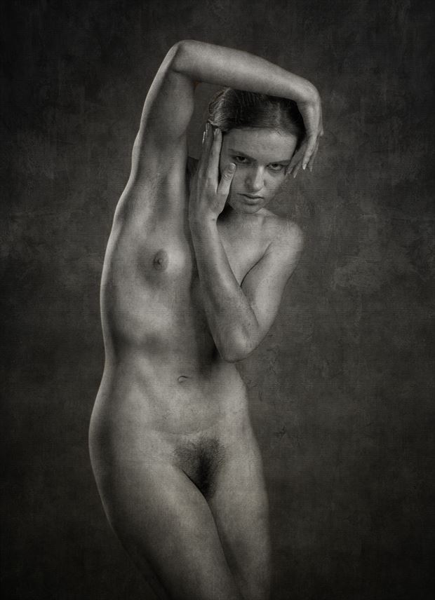 aim model artistic nude photo by photographer tom gore