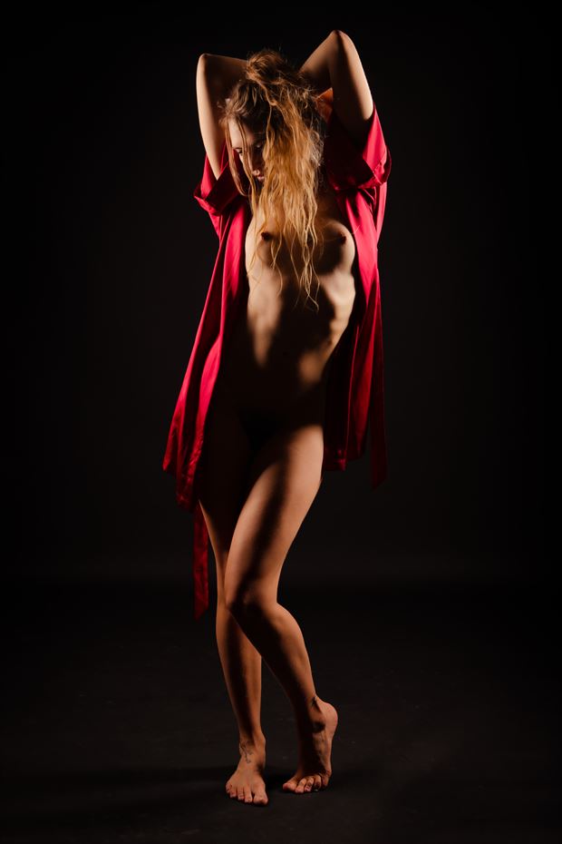 alaina 1 artistic nude photo by photographer luminosity curves
