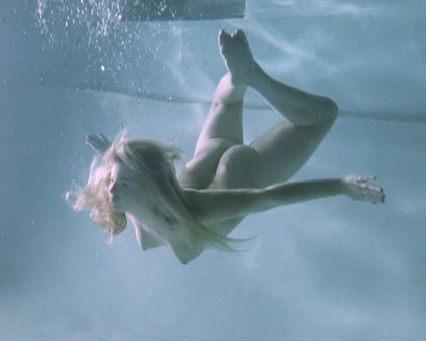 alexandria floating in water artistic nude photo by photographer eric212