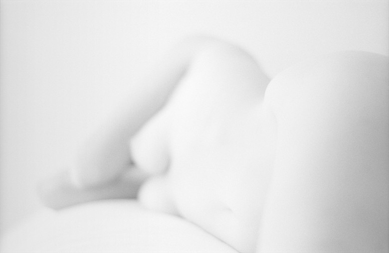alseep Artistic Nude Photo by Photographer eapfoto