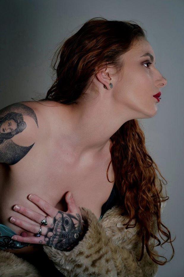 amazing amateur model tessa artistic nude photo by photographer rhiddler