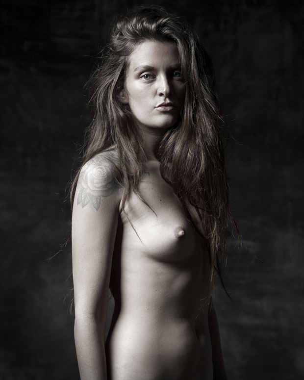 amber artistic nude photo by photographer george ekers