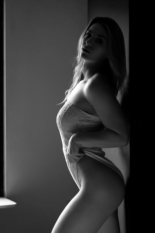 amber lingerie photo by photographer brentmillsphotovideo