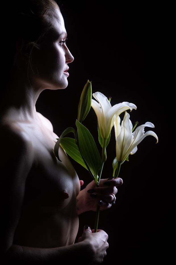amy with lilies artistic nude photo by photographer matthew grey photo