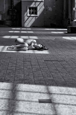 and there was light Artistic Nude Photo by Photographer BenErnst