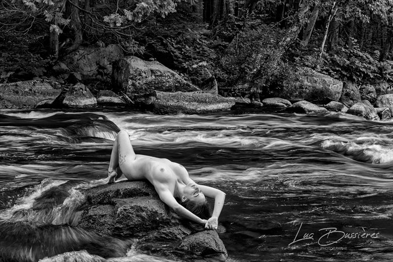 andie on the river artistic nude photo by photographer luc bussieres