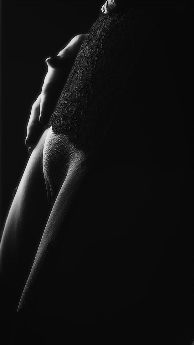 anon erotic photo by photographer paul amey