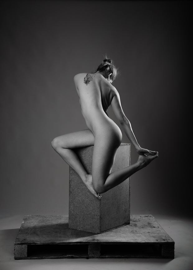 aria rainbow artistic nude photo by photographer andyd10