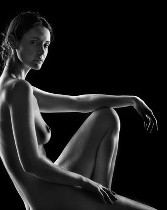 art rim lighting 3 artistic nude photo by photographer colin dixon