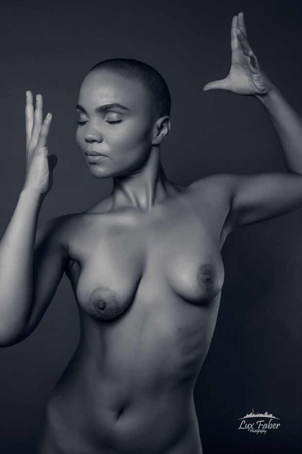 artistic nude alternative model photo by photographer lux faber
