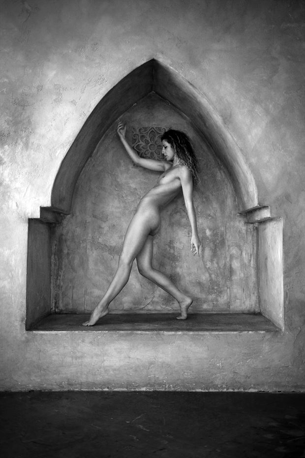 artistic nude architectural photo by model vivian cove